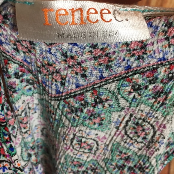 Renee C. LG Boho Keyhole Aztec Sleeveless Blouse - Picture 5 of 7